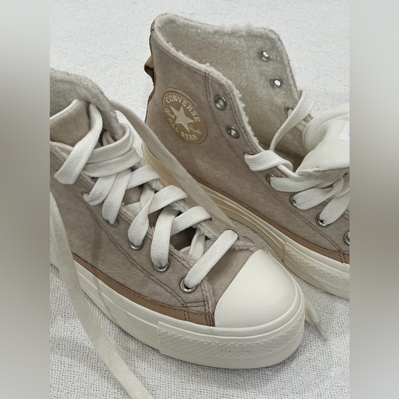 Brand new Converse Chuck Taylor All Star Lift Platform Faux Mohair. NWOT - Picture 2 of 13